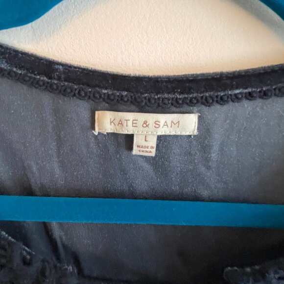 Kate & Sam Velvet Boho Lace Crochet Tassel Long Sleeve Blouse - Large - Picture 3 of 5